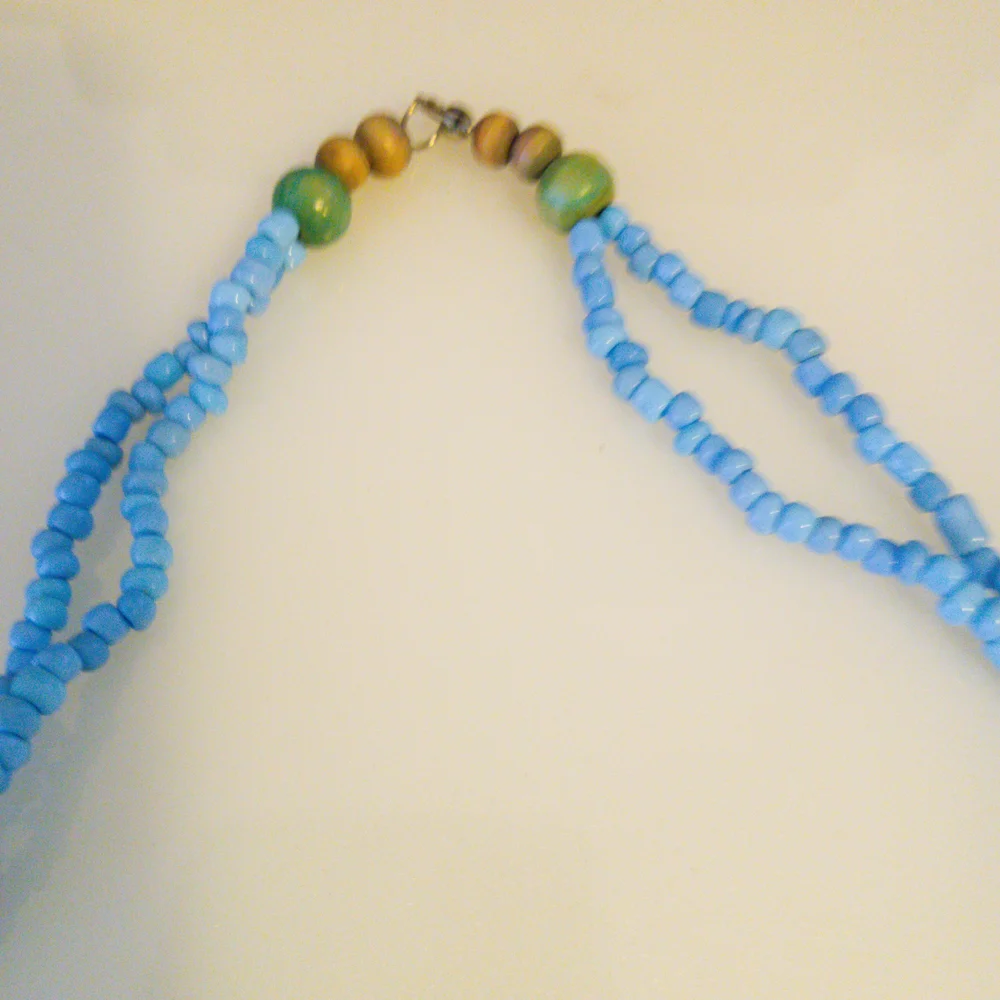 Elegant Blue and Tan Beaded Necklace